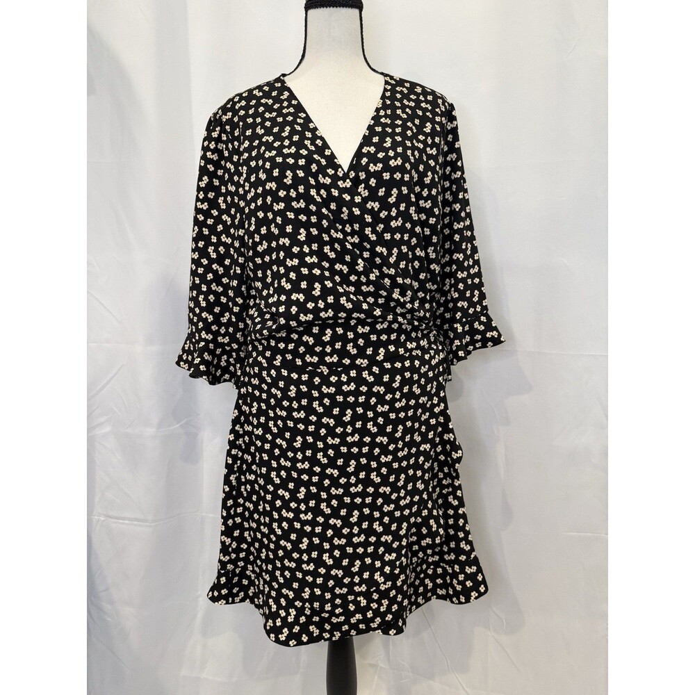 LOFT Black Ditsy Floral‎ Cottagecore Romper V Neck Wrap Mini Dress Size 12 Cute